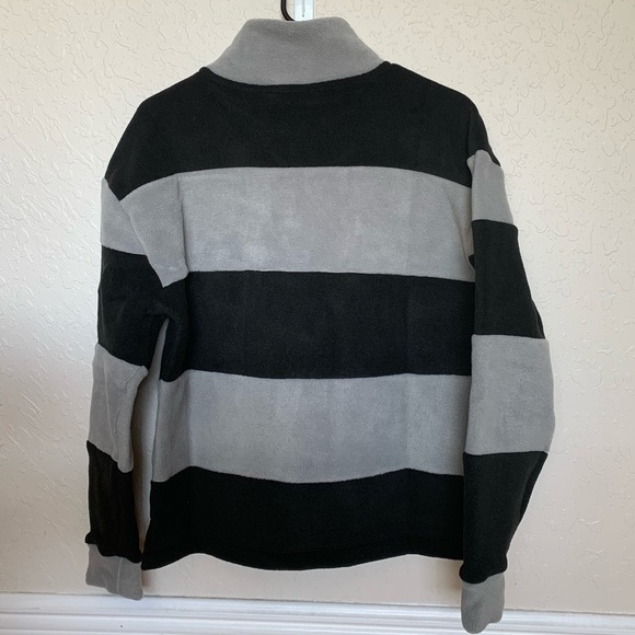 NWT Victoria Secret / Pink polar fleece sweater - Picture 3 of 7